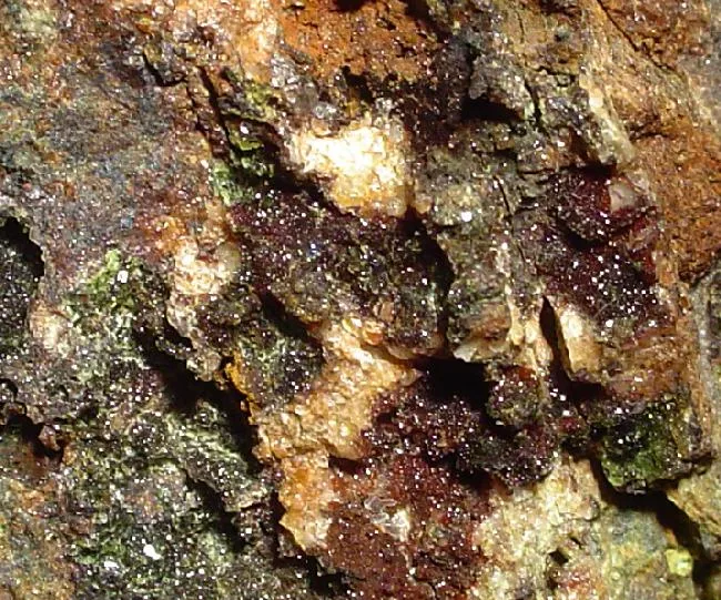 Pharmacosiderite, Scorodite - image 3