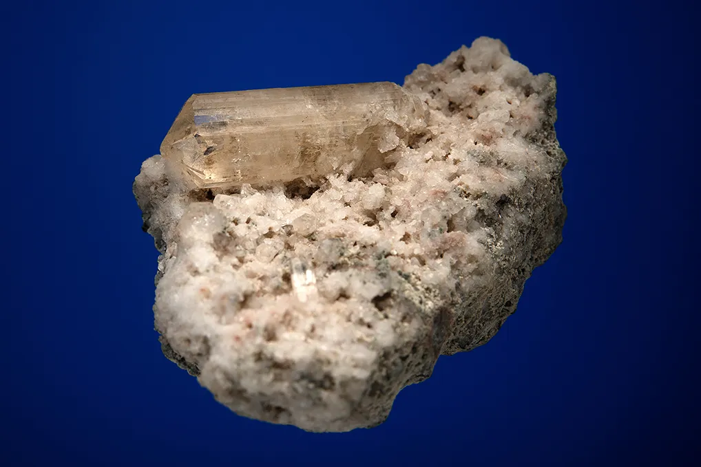 Phenakite - image 5