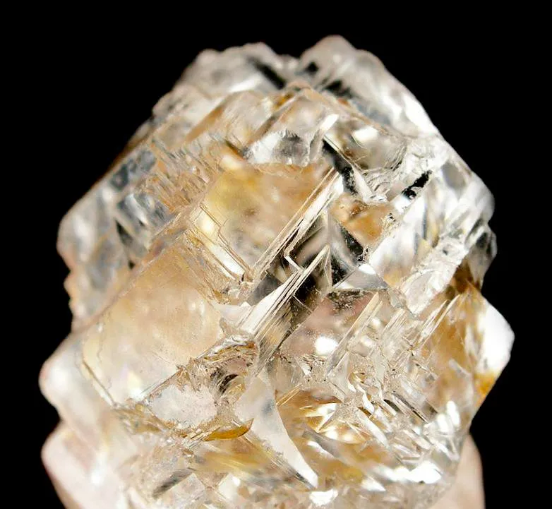 Phenakite - image 3