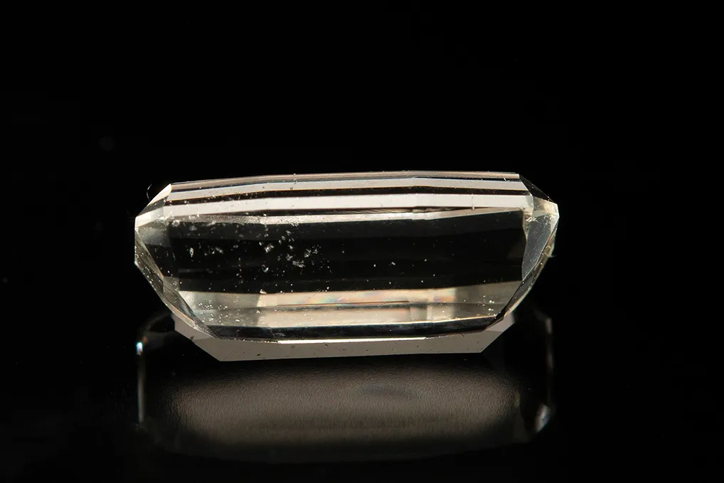 Phenakite - image 2