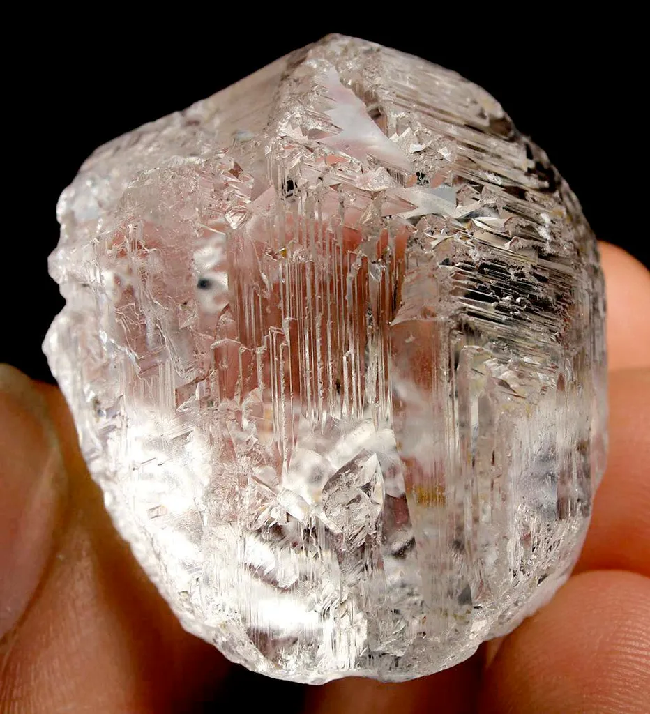 Phenakite - image 3