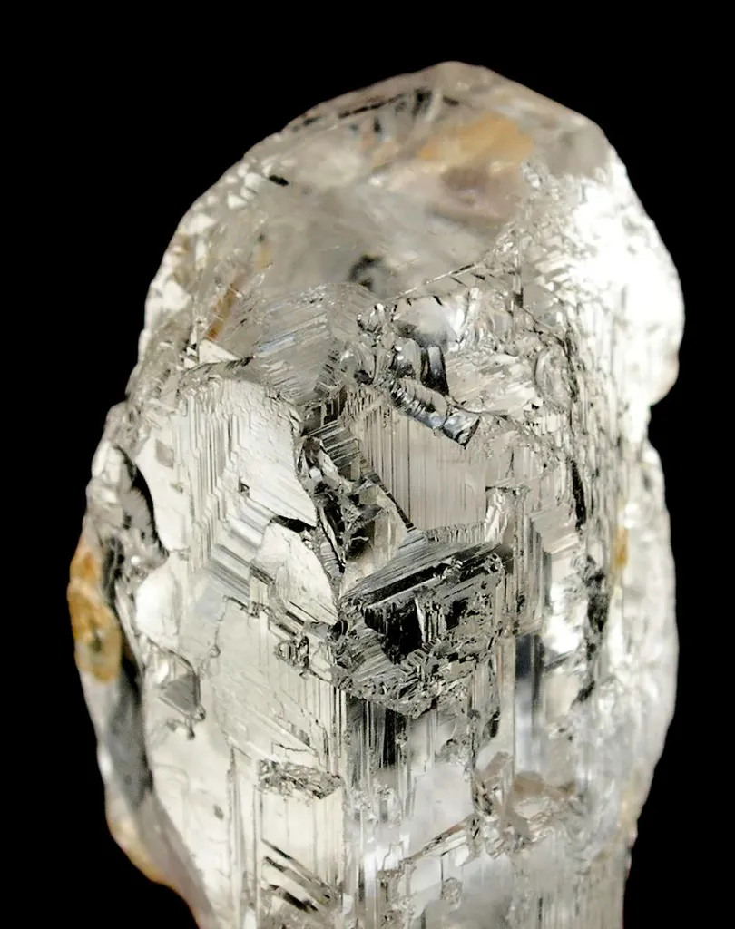 Phenakite - image 2