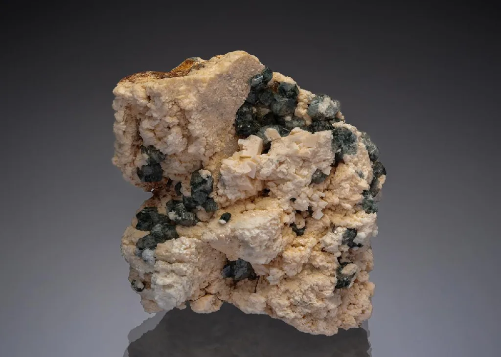Phenakite image