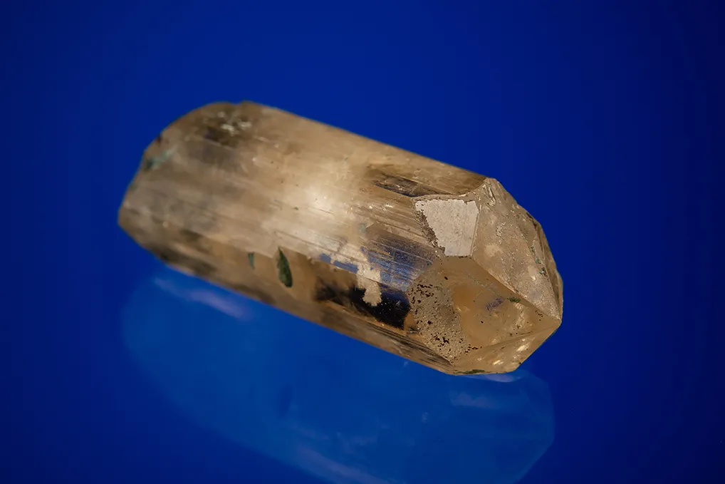 Phenakite - image 2