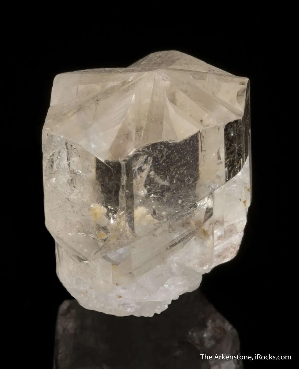 Phenakite (drill-bit twinned) - image 6