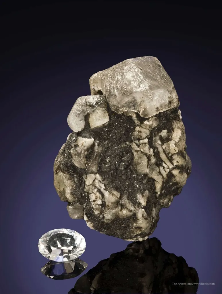 Phenakite (Rough and Cut Set) - image 2