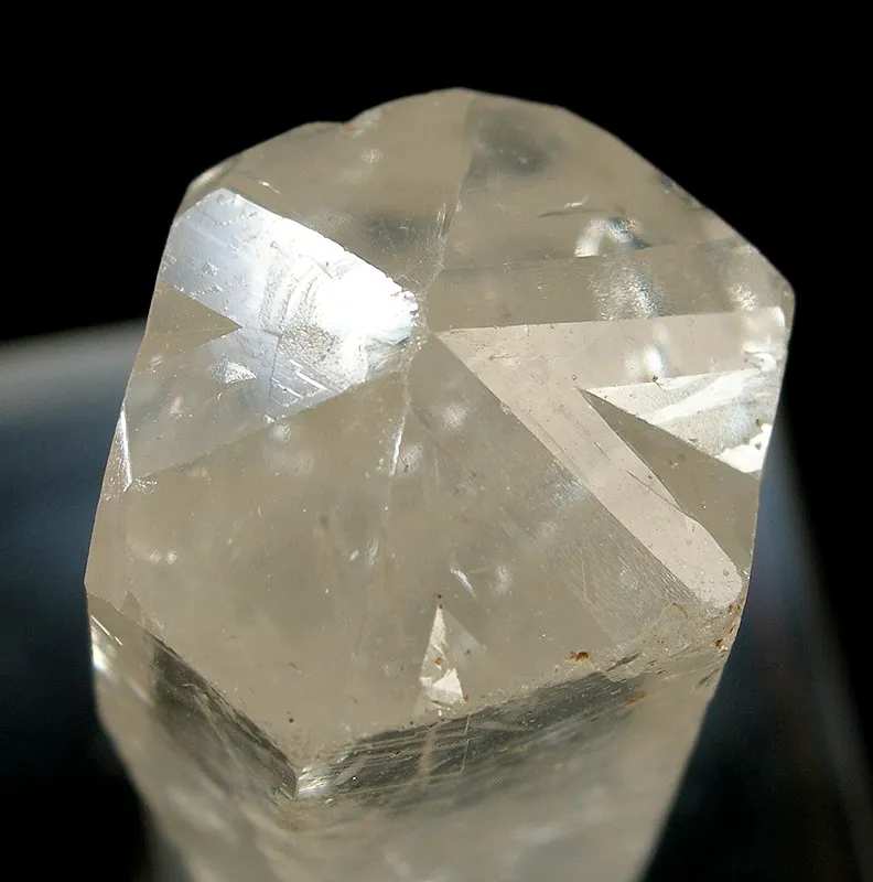 Phenakite (Twinned) - image 4