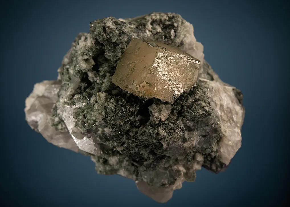 Phenakite with Titanite and Allanite-(Ce) (stabilized) image