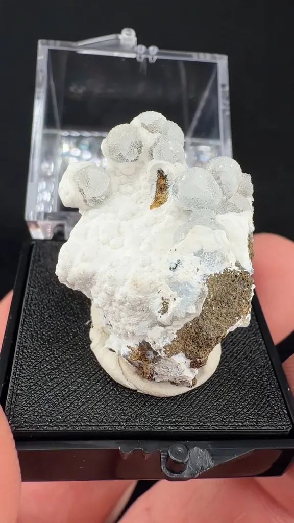 Phillipsite - image 2