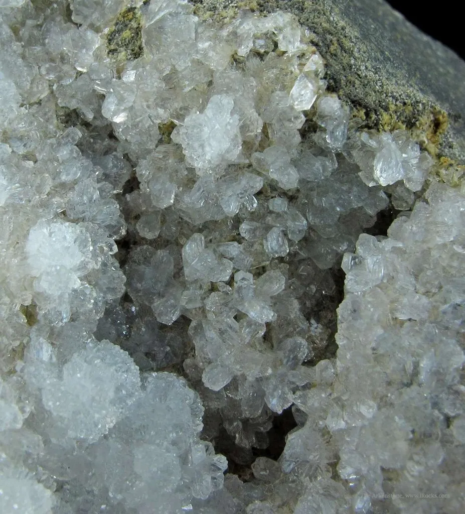 Phillipsite - image 2