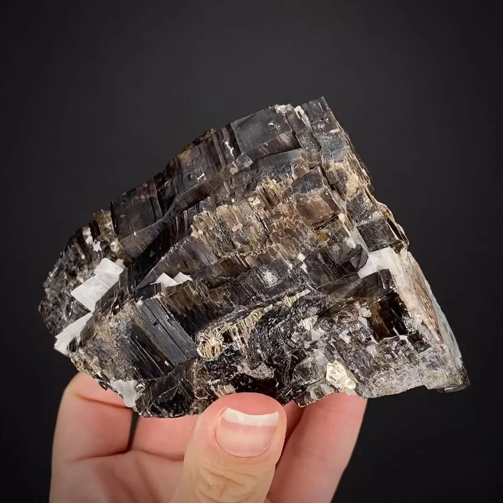 Phlogopite Mica image