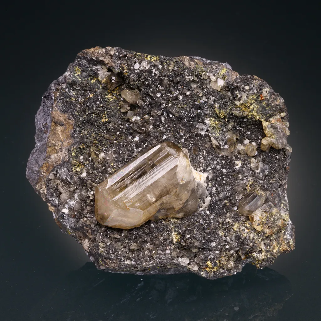 Phosgenite image