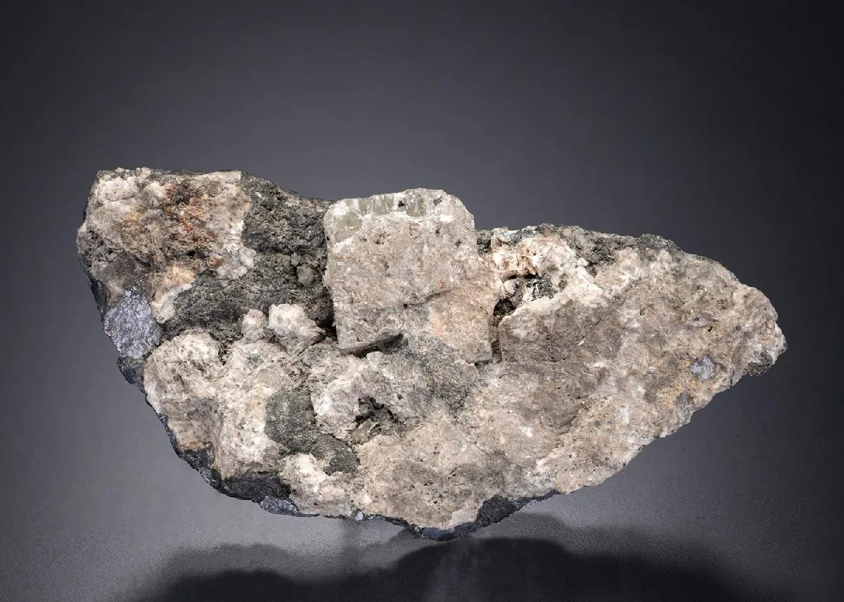 Phosgenite - image 1