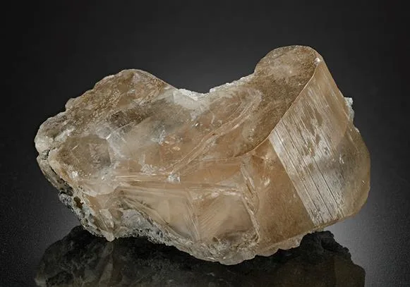 Phosgenite image