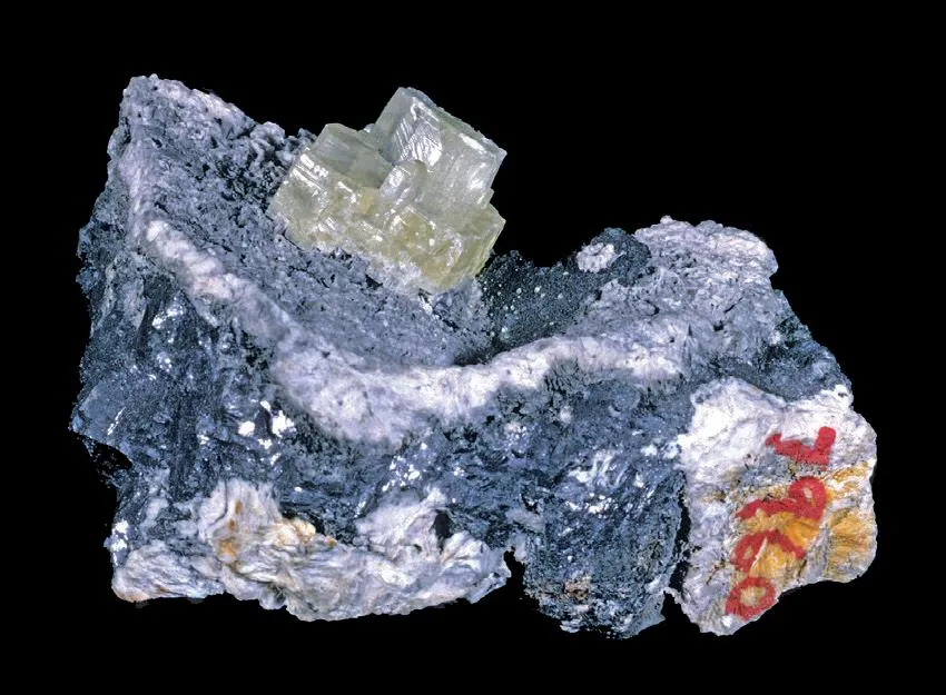 Phosgenite, Galena image