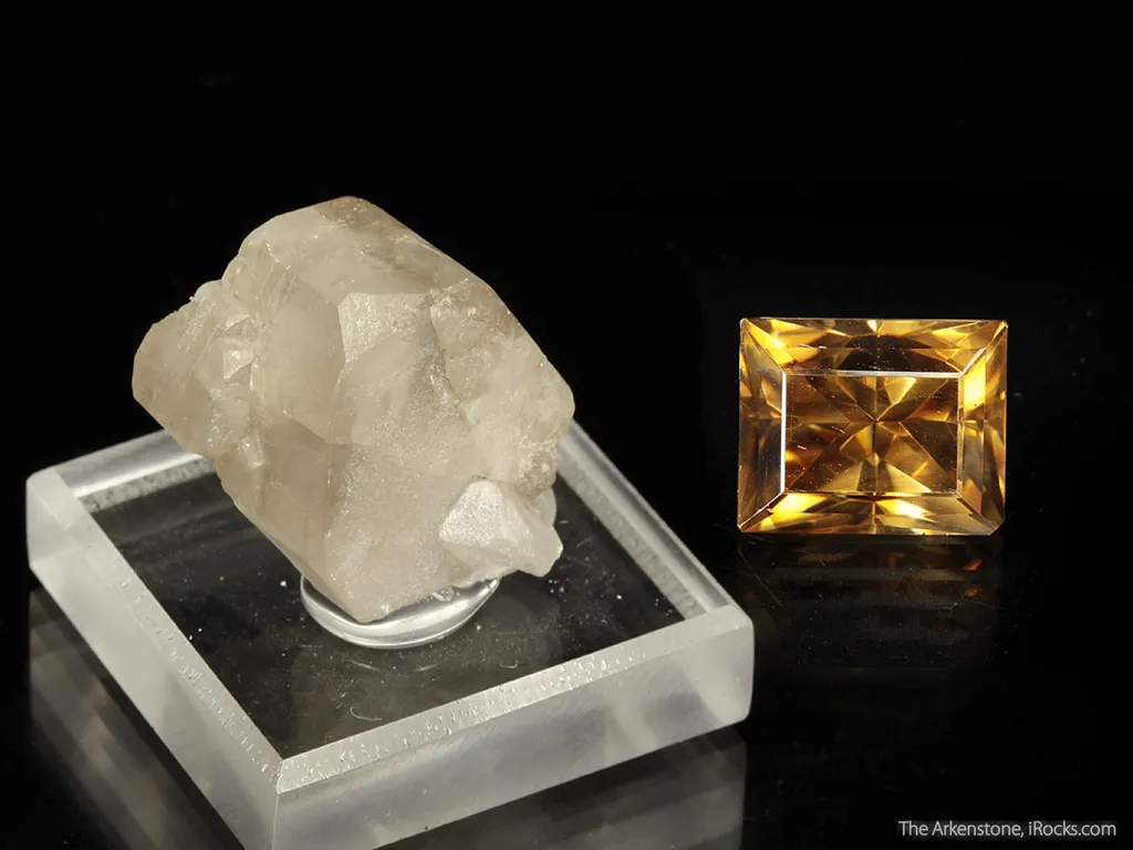 Phosgenite (rough and cut set) image