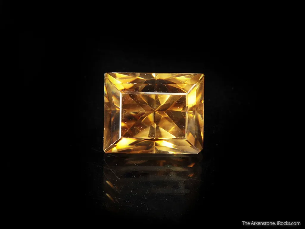 Phosgenite (rough and cut set) - image 2