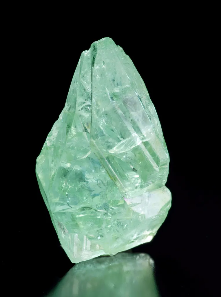 Phosphophyllite image