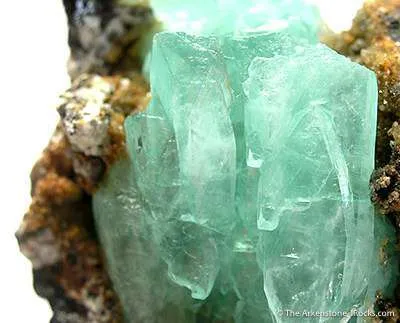 Phosphophyllite - image 3