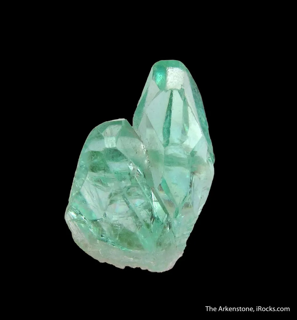 Phosphophyllite cluster image