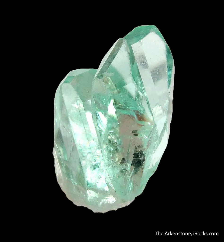 Phosphophyllite cluster - image 5