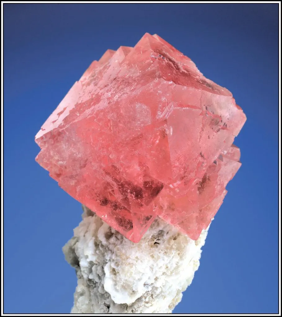 pink Fluorite, Calcite image