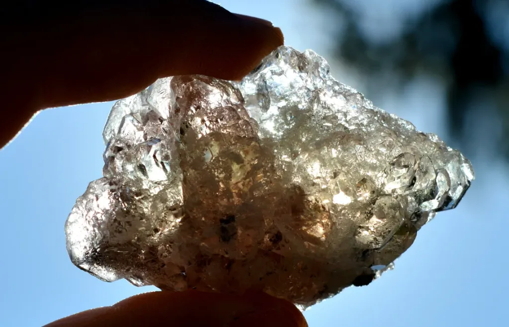 Pink Fluorite & Pyrite 118 grams - Huanzala Mine, Huanzala, Bolognesi Province, Ancash, Peru image