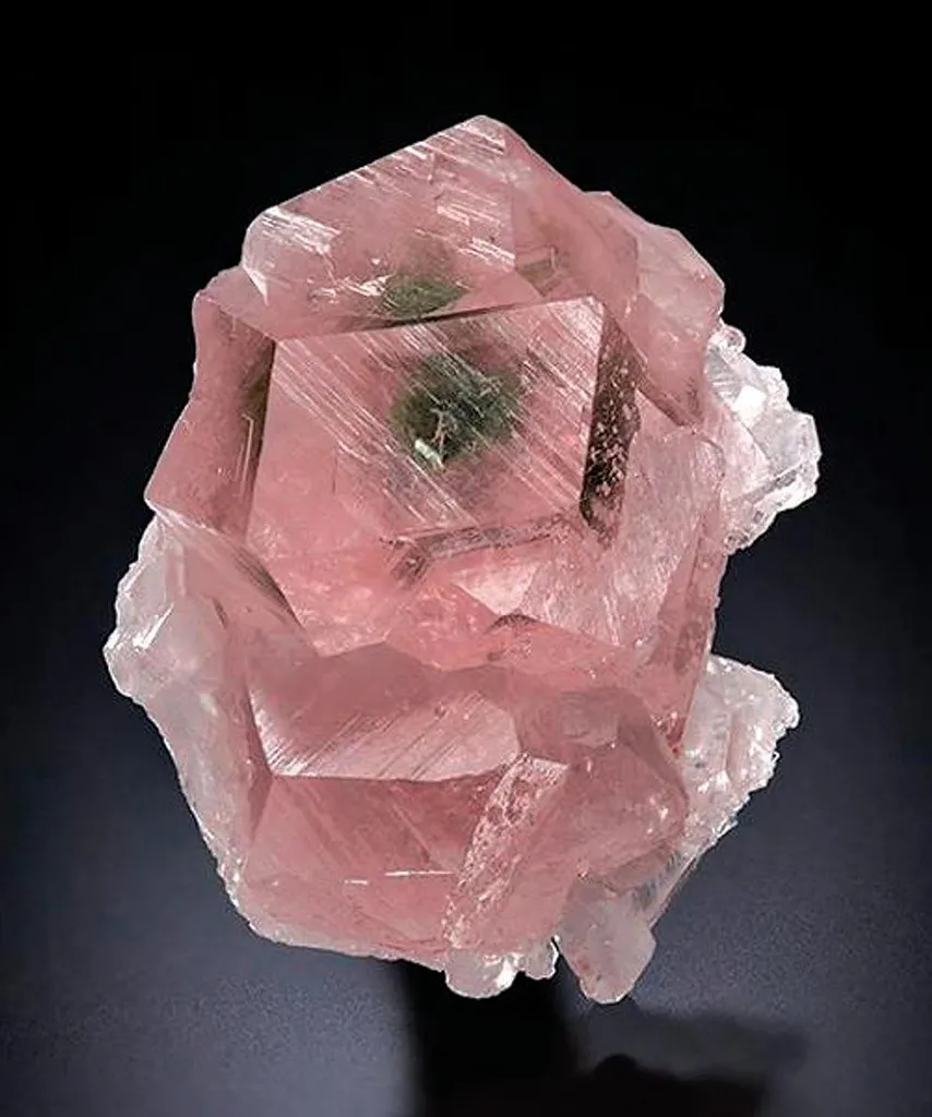 Pink Grossular image