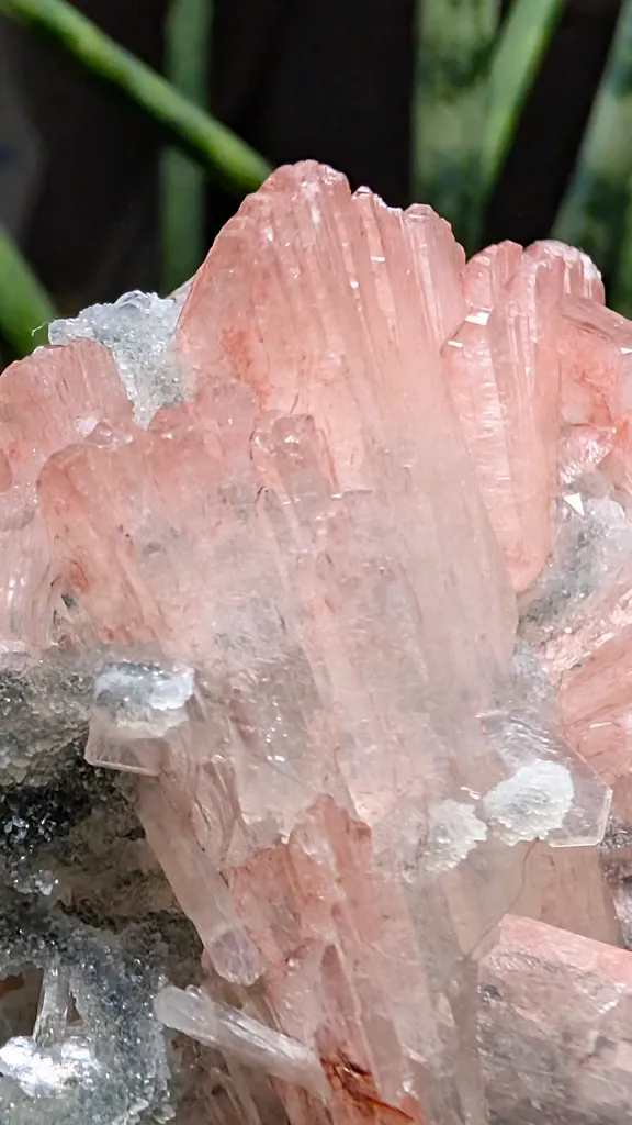 Pink Heulandite on Gray Chalcedony; Jalgaon, India - image 2