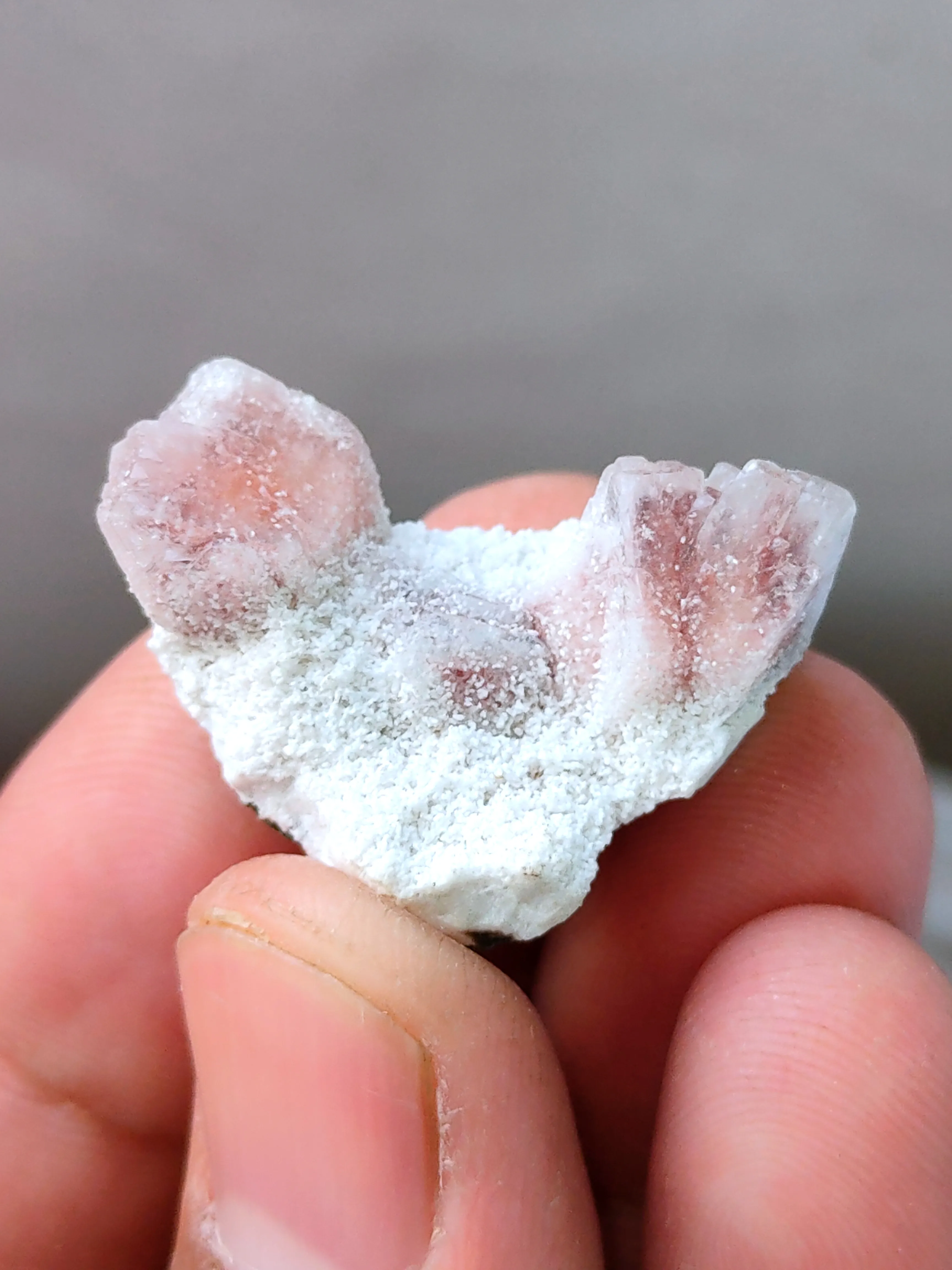 Pink Heulandite with Prehnite Available for sale. - image 4