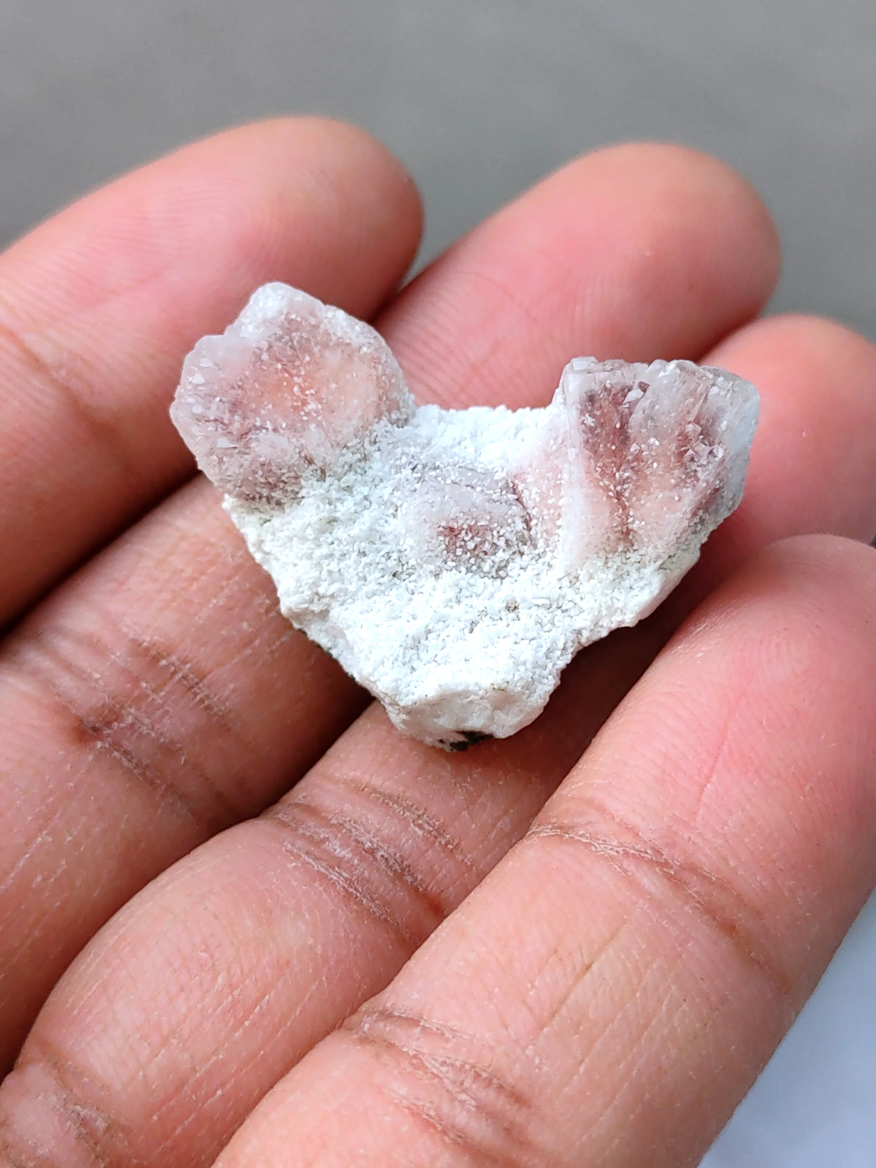 Pink Heulandite with Prehnite Available for sale. - image 5