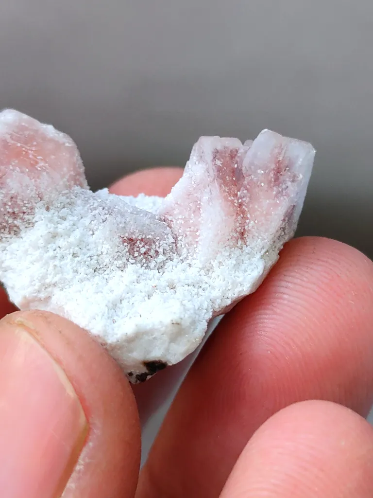 Pink Heulandite with Prehnite Available for sale. - image 6