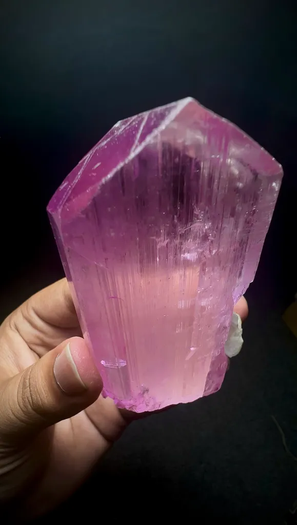 Pink Kunzite Crystal from Afghanistan - image 4