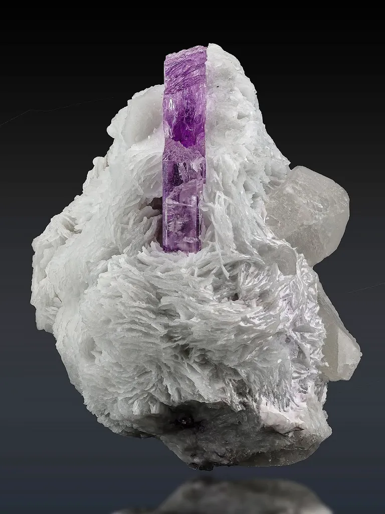 Pink kunzite on flower shape cleavelandite and quartz - image 2