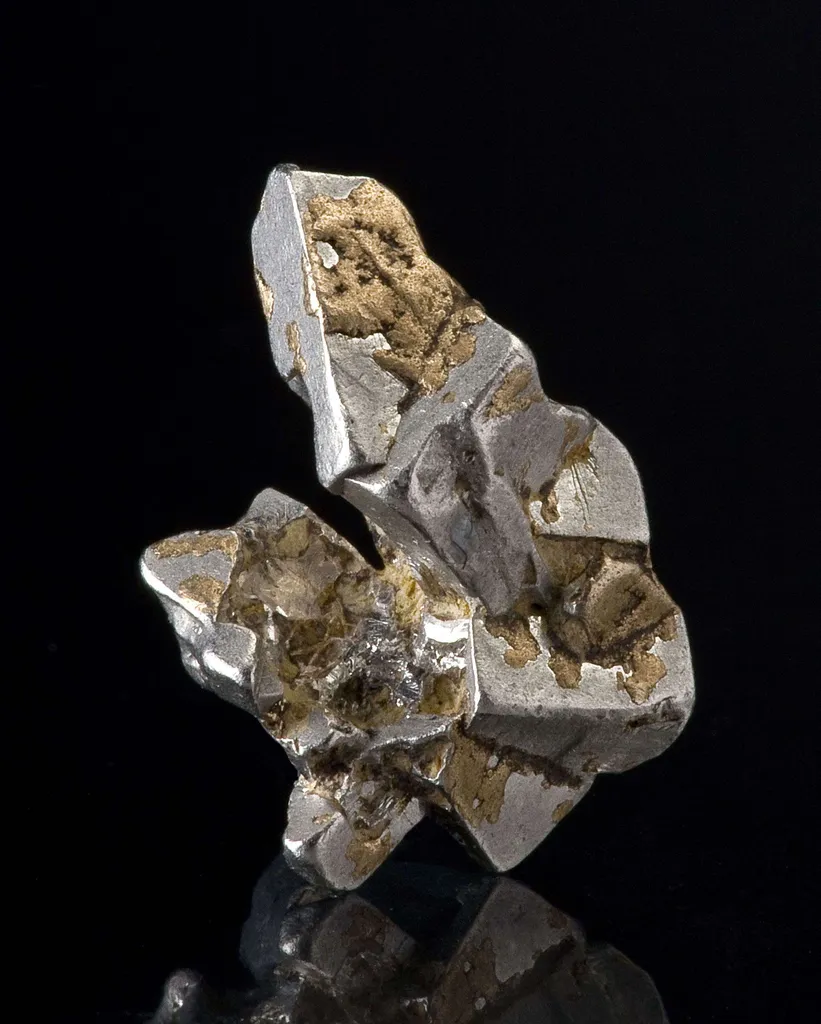 Platinum With Gold - image 3