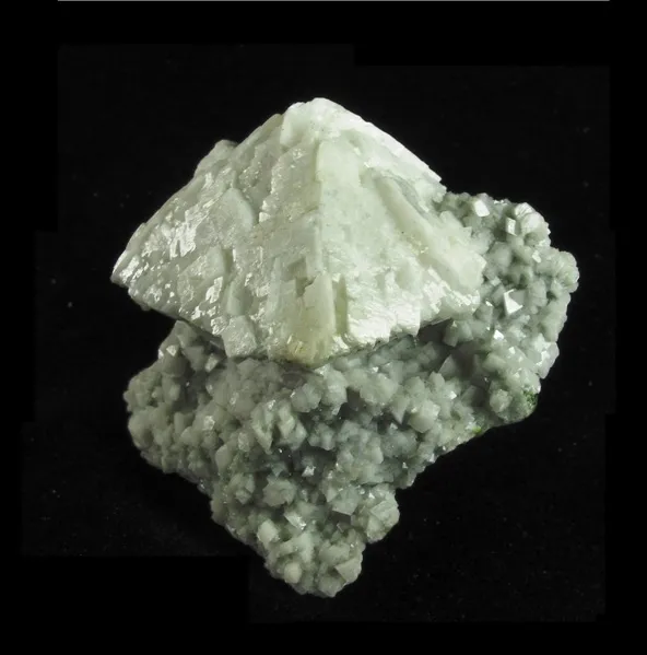 Plumboan Calcite Ps. Cerussite, on Calcite image