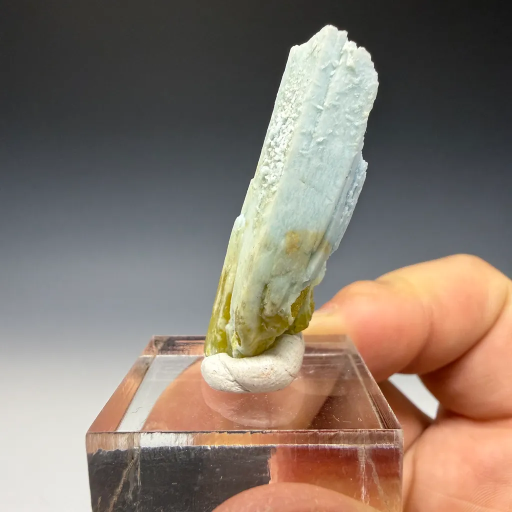 Plumbogummite - image 2