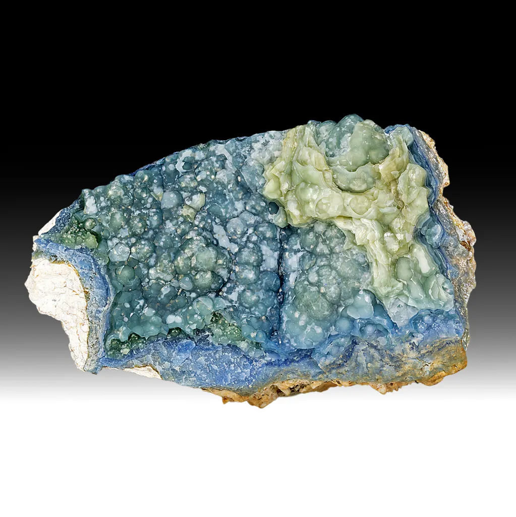 Plumbogummite image