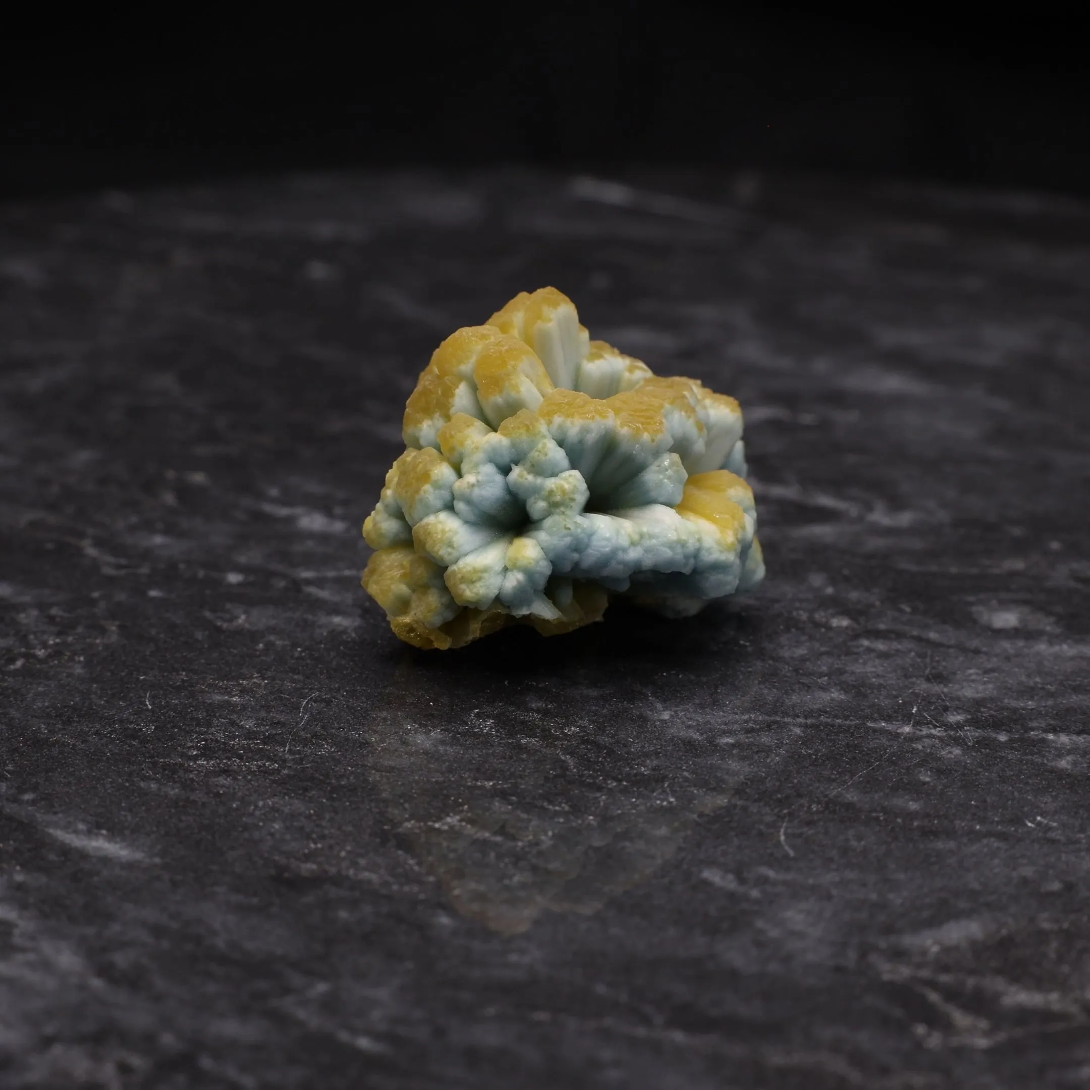 Plumbogummite a. Pyromorphite - image 2
