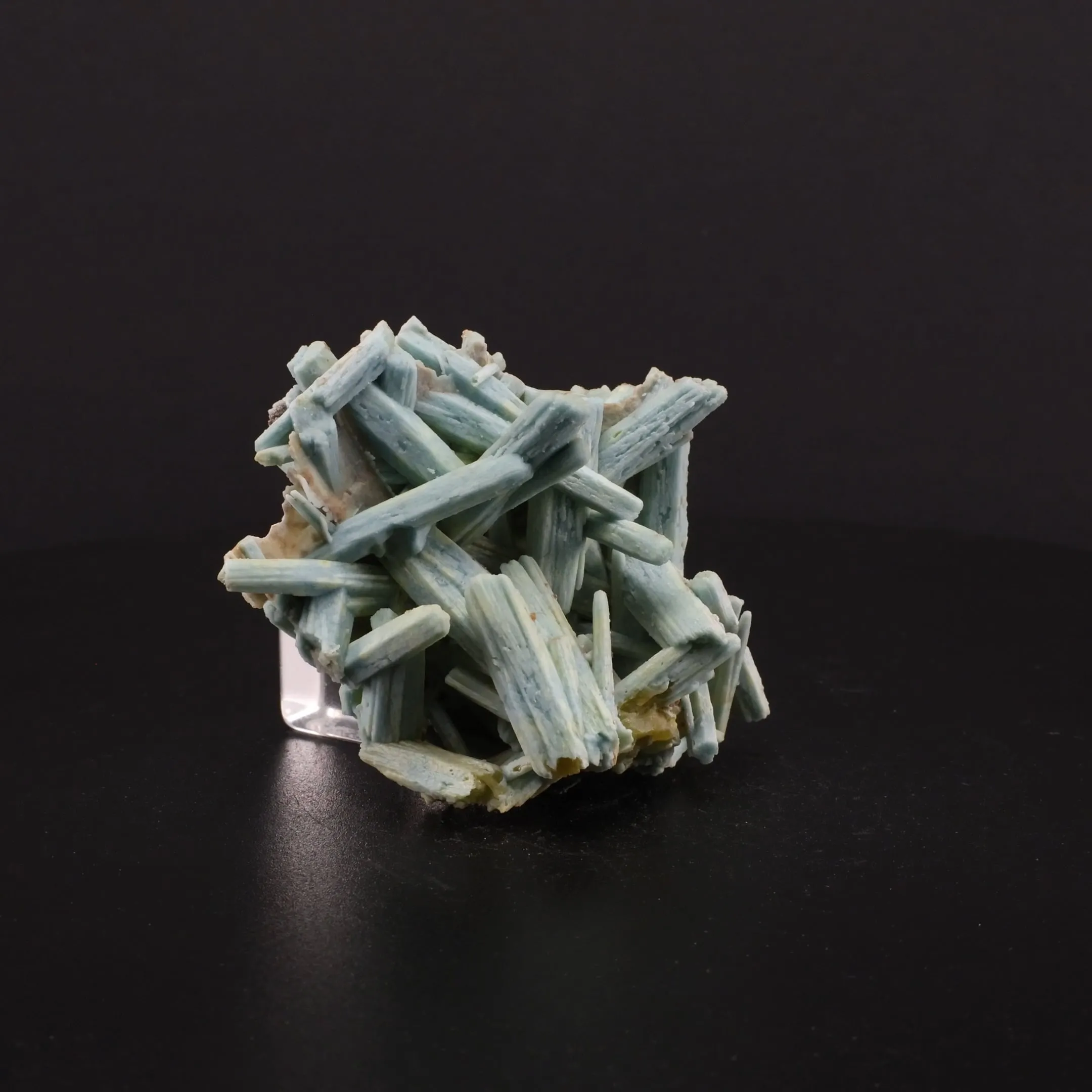 Plumbogummite a. Pyromorphite - image 2