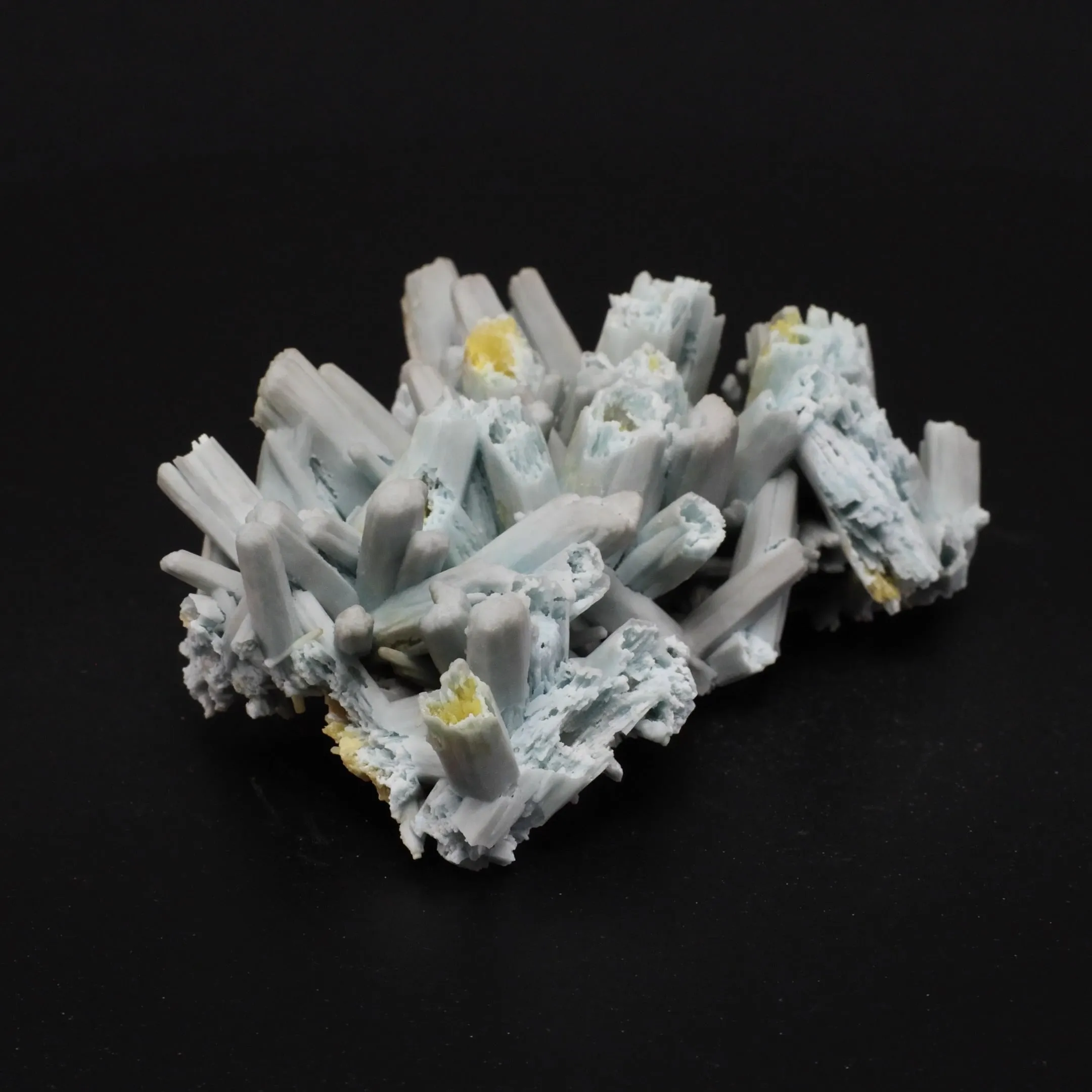 Plumbogummite a. Pyromorphite - image 2