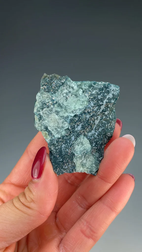 Plumbogummite