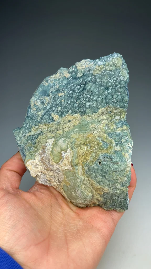 Plumbogummite