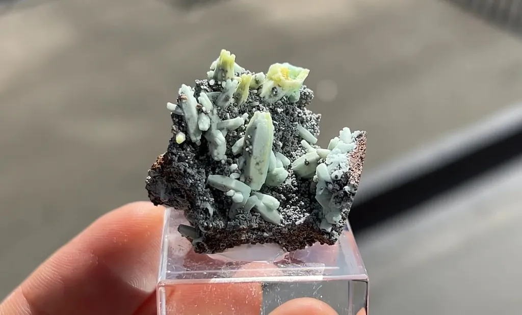 Plumbogummite post Pyromorphite - image 2