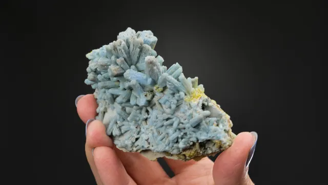 Plumbogummite ps. after Pyromorphite