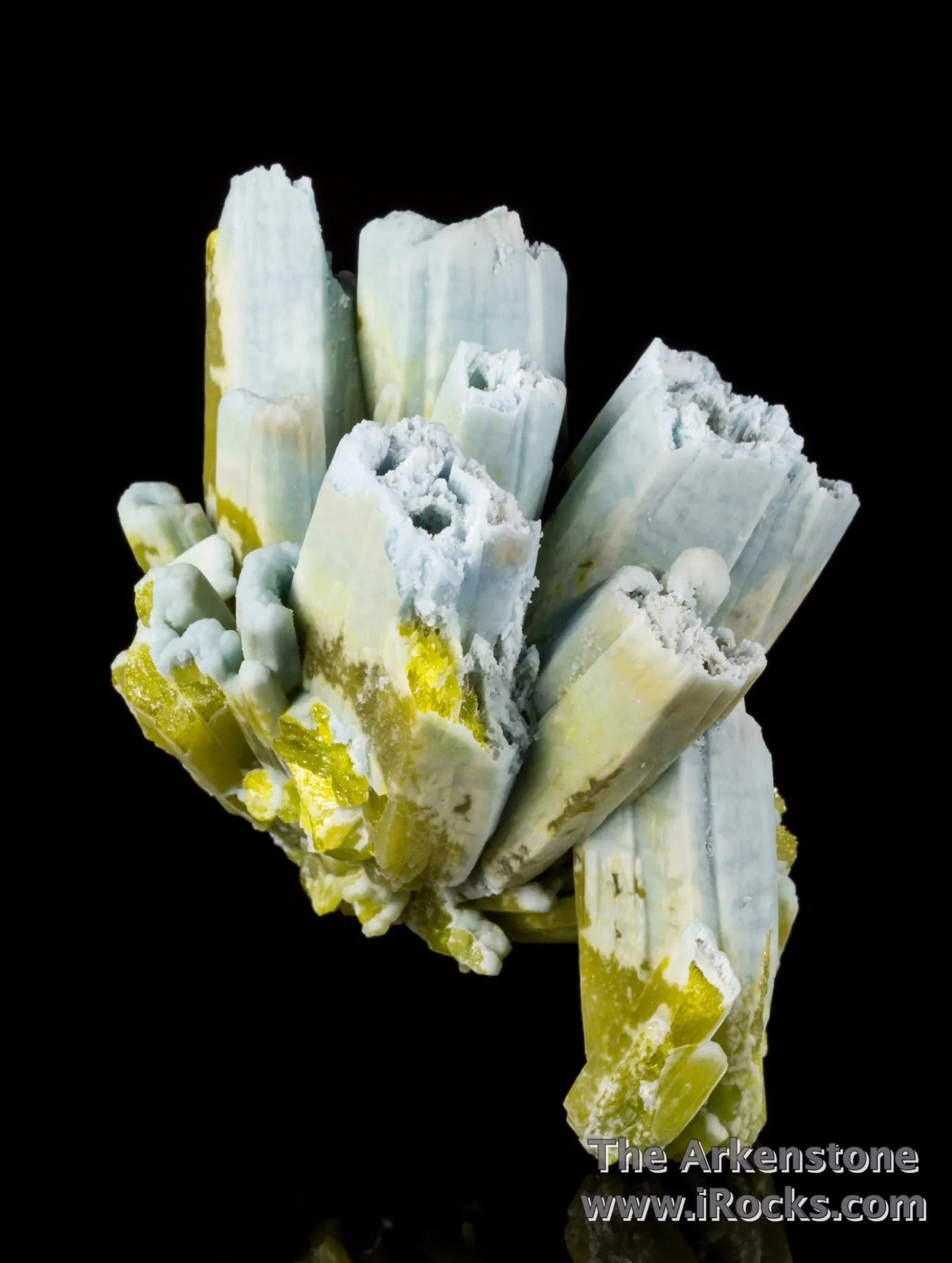 Plumbogummite ps Pyromorphite - image 1