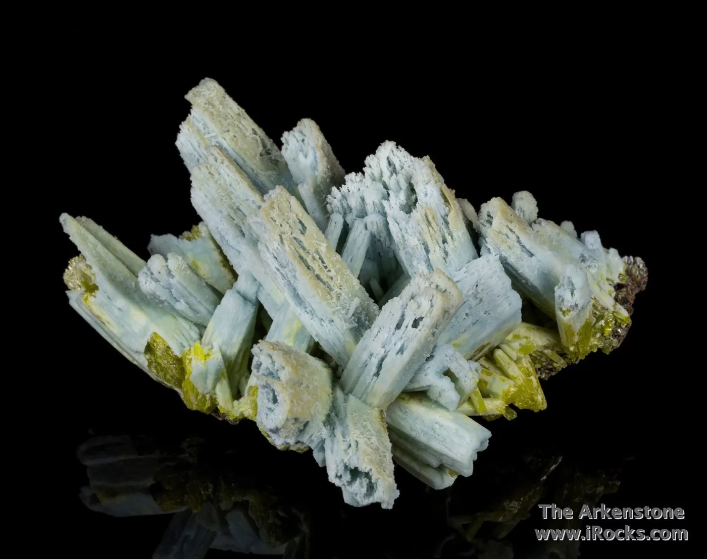 Plumbogummite ps Pyromorphite - image 3