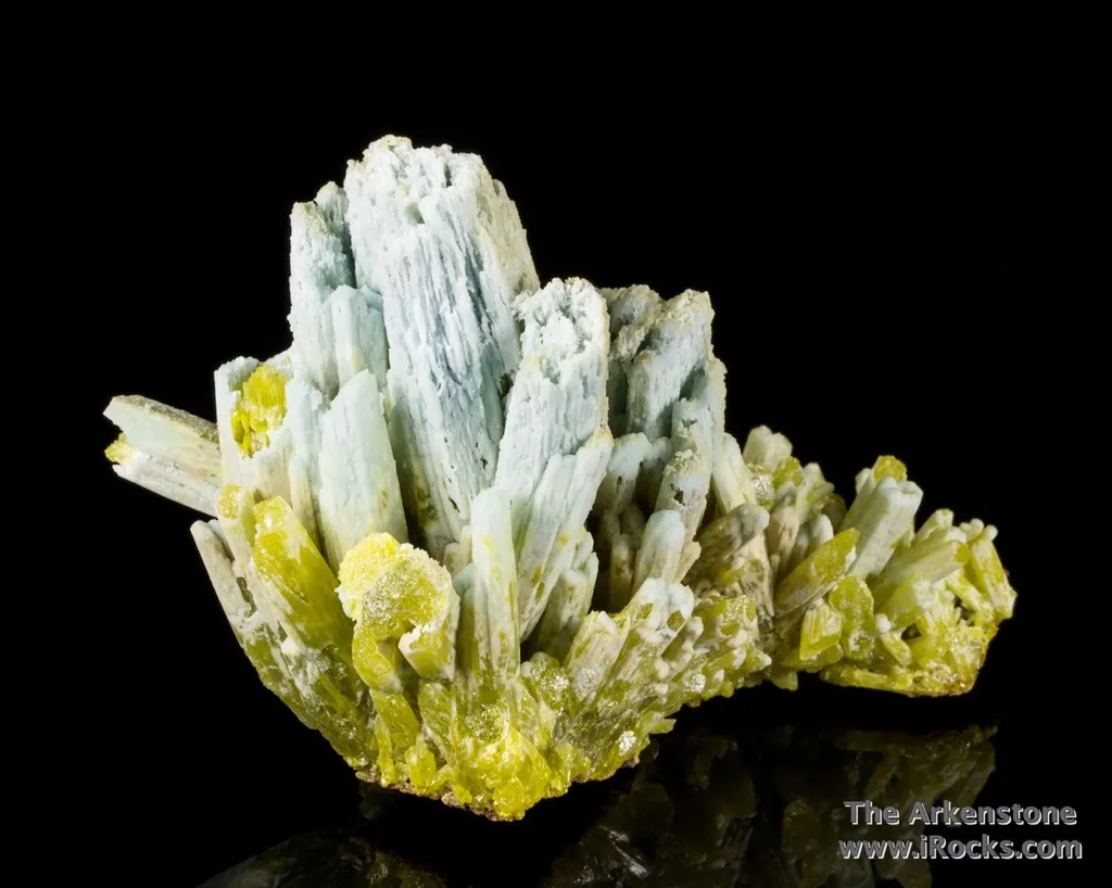 Plumbogummite ps Pyromorphite image