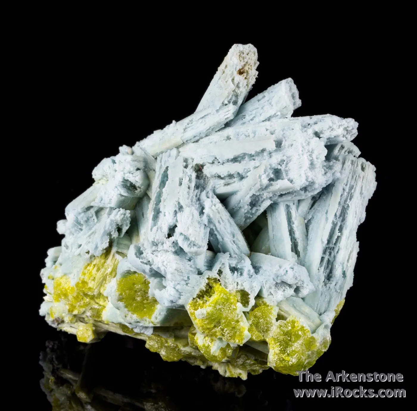 Plumbogummite ps Pyromorphite - image 2