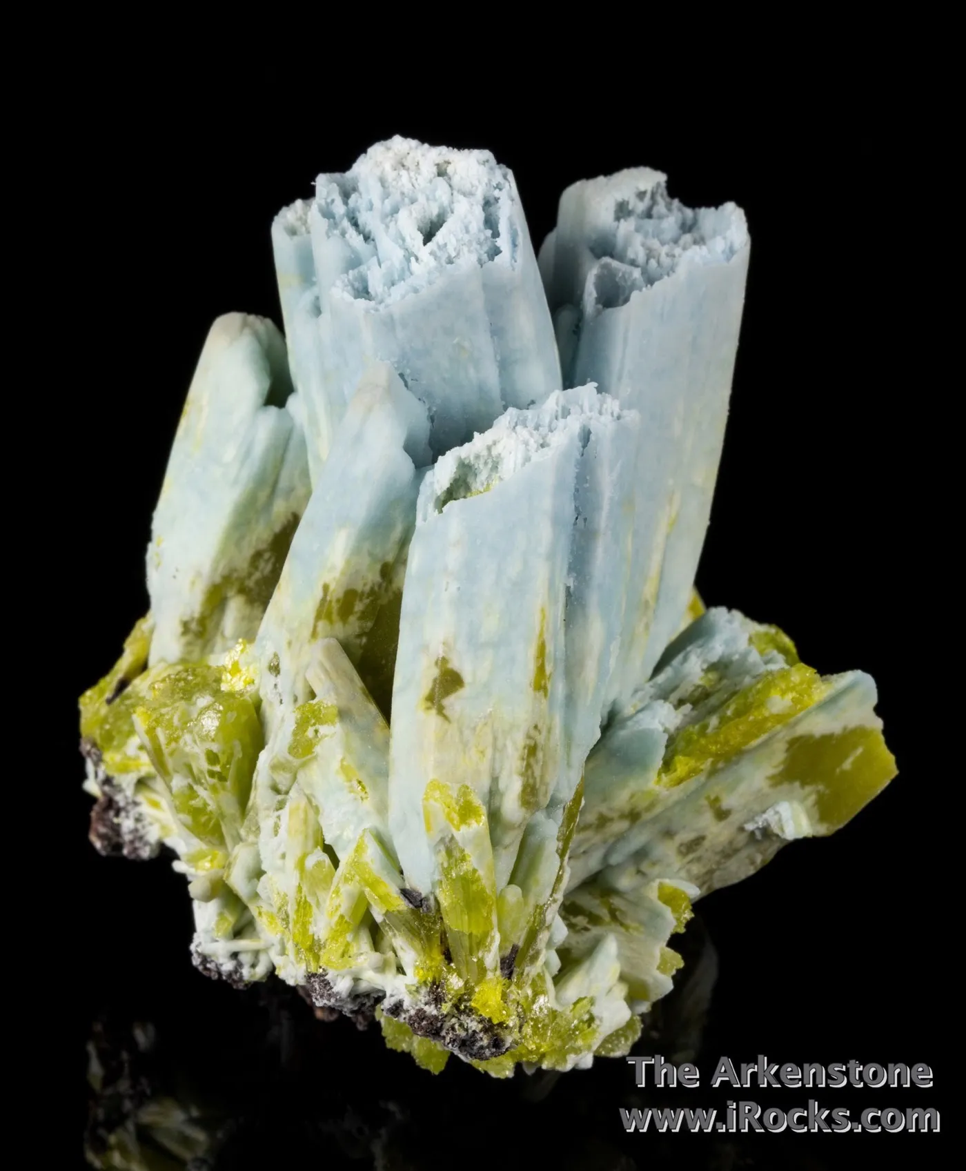 Plumbogummite ps Pyromorphite - image 2